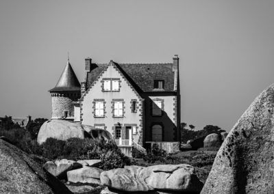 Phares et demeures sur la côte de granit rose